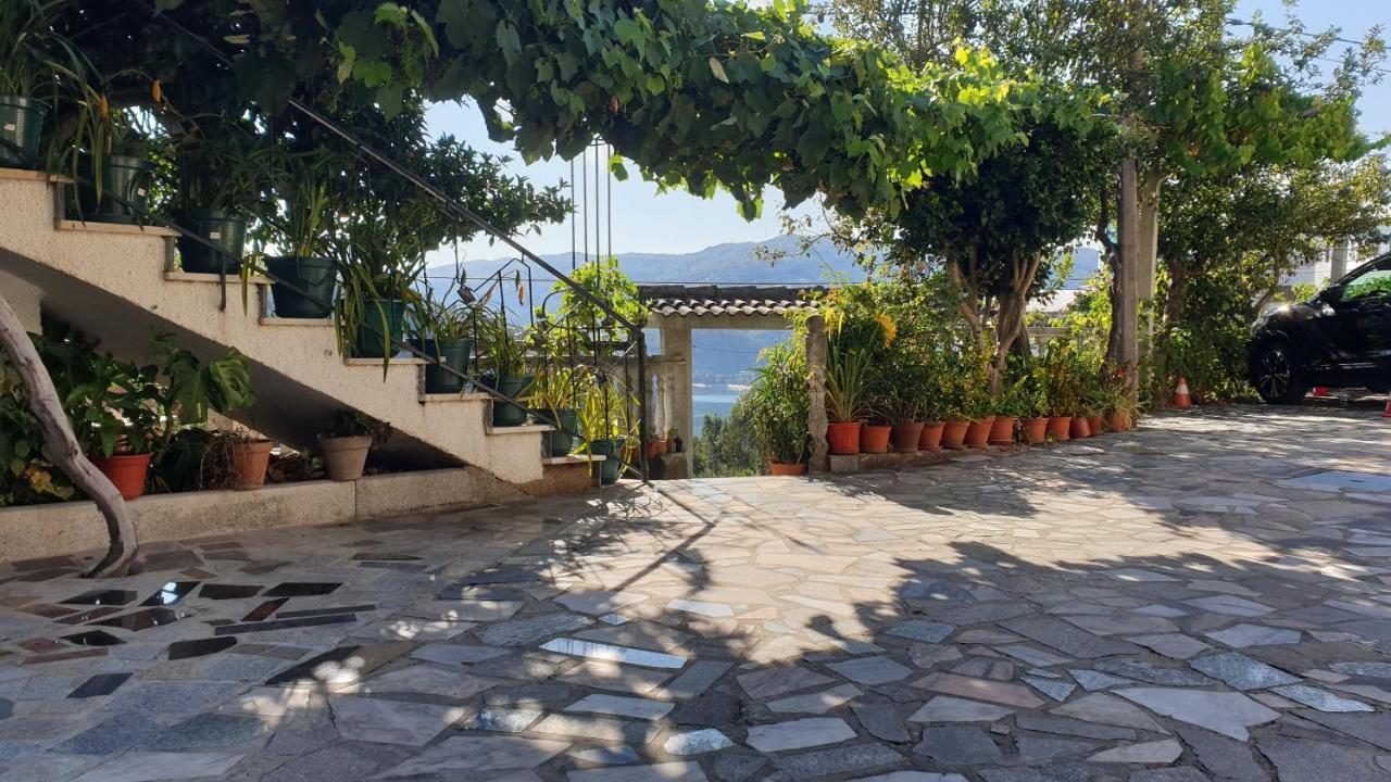 Casa Dos Santos Alojamento - Guest House Geres Exterior foto
