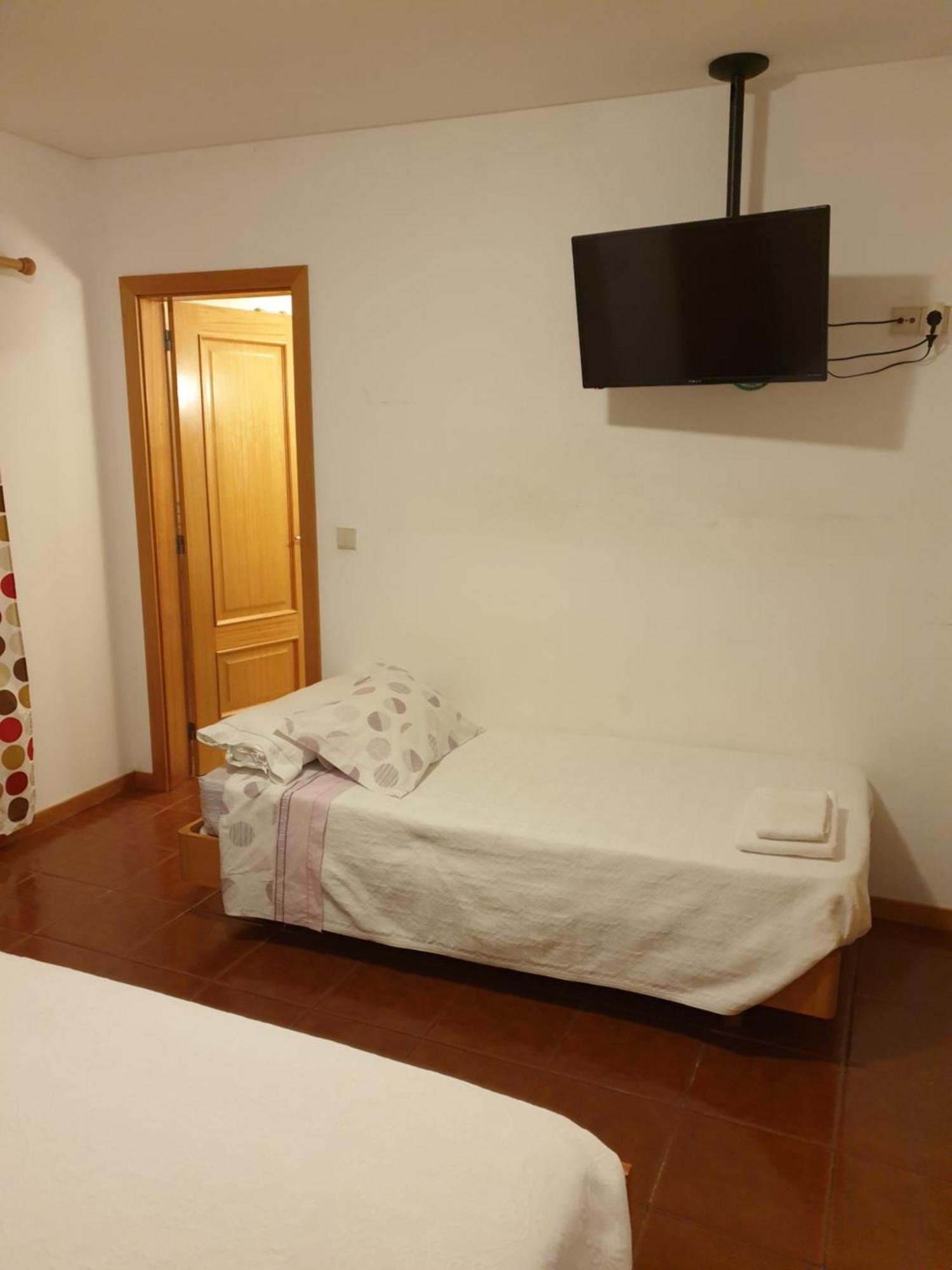 Casa Dos Santos Alojamento - Guest House Geres Cameră foto